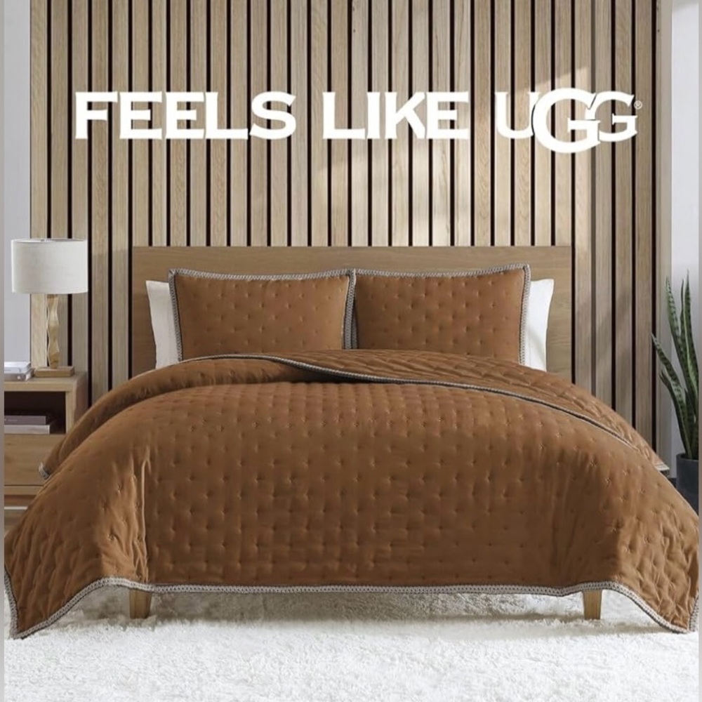 UGG Devon UGGBraid Quilt Set New